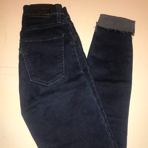 Mile high super skinny Levi’s